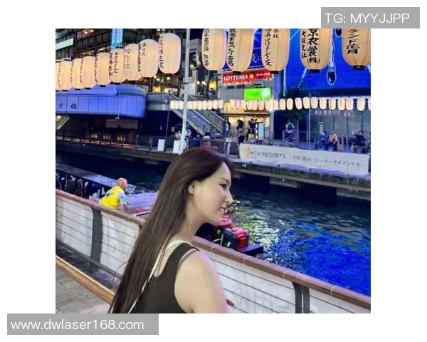 女生对足球明星颜值的独特见解与心动瞬间分享